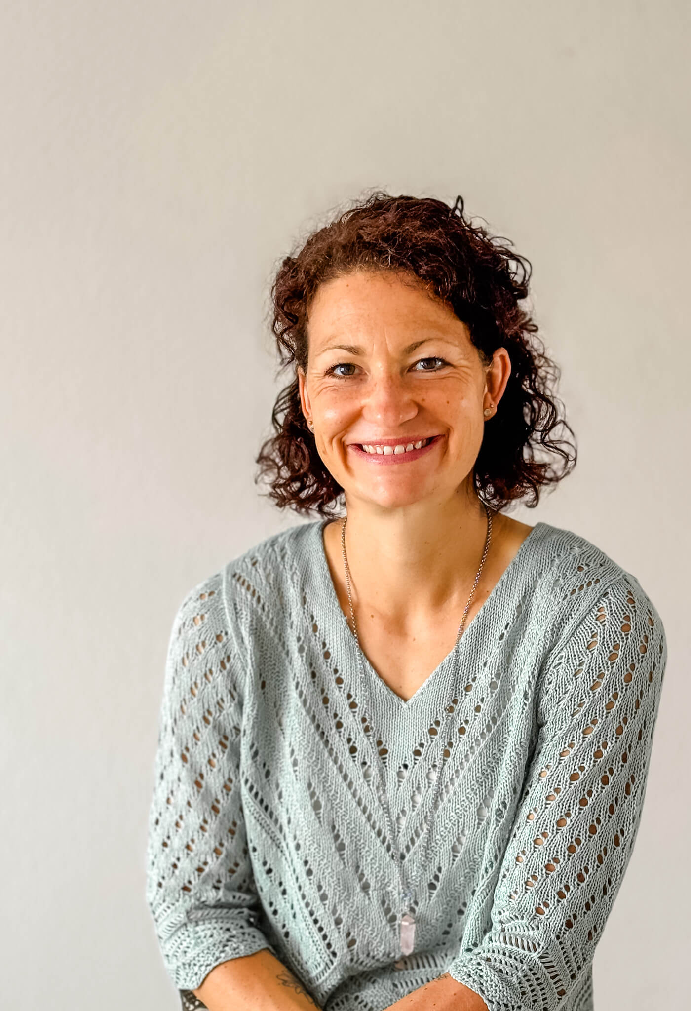 Zurück zu dir: 1:1 Coaching, Reiki & Mentoring für Frauen. Online & in Ludwigsburg.